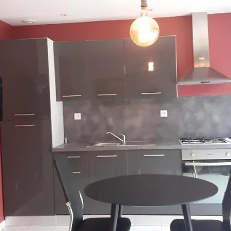 Apartment Meuble 27m2 - Entree Privee Demange-Baudignecourt